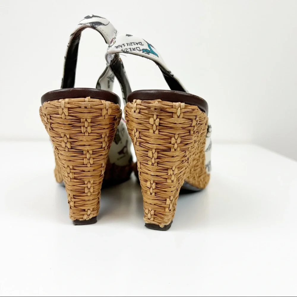 Donald J. Pliner Wicker Wedge Sandals Graphic Shoe Print Canvas Uppers Size‎ 7.5